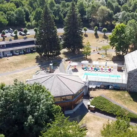Vvf Haute Loire 홀리데이파크 Saint-Julien-Chapteuil