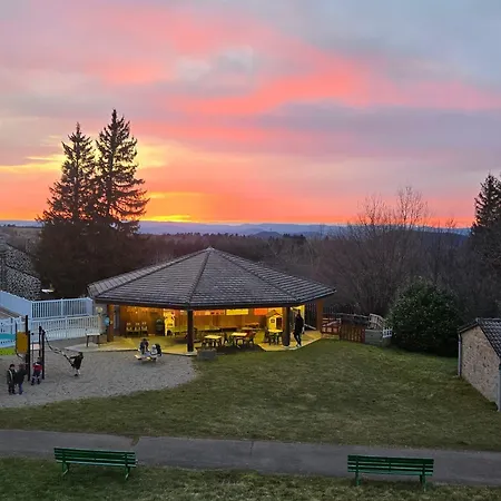 Vvf Haute Loire Üdülőpark Saint-Julien-Chapteuil